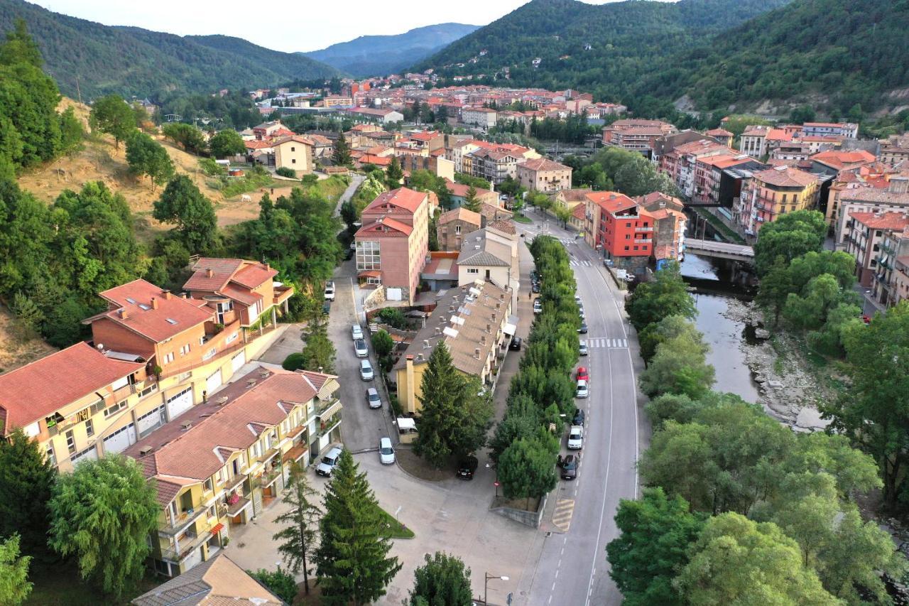 La Trobada Hotel Sport Ripoll Exterior photo
